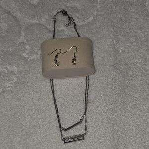 Elegant Black and Silver Jewelry Set